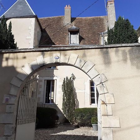Le Logis De Saint Cyr Issoudun Exterior foto